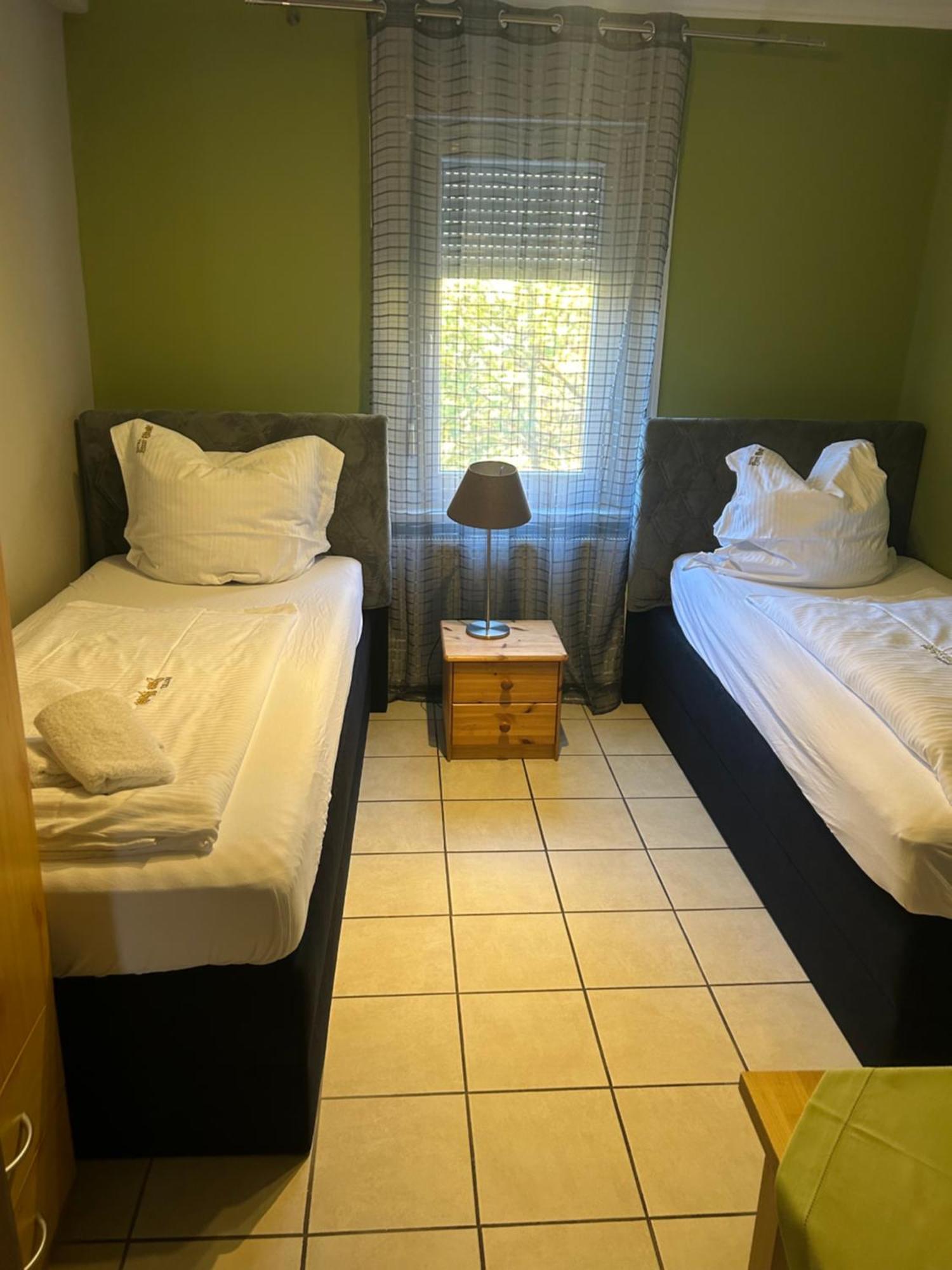 Gaststaette Puetz Mini-hôtel Siegen